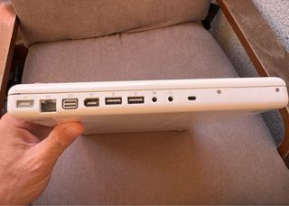 MacBook A1181 2006 para coleccionistas o piezas