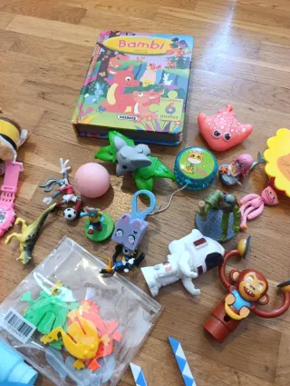 Lote de juguetes infantiles