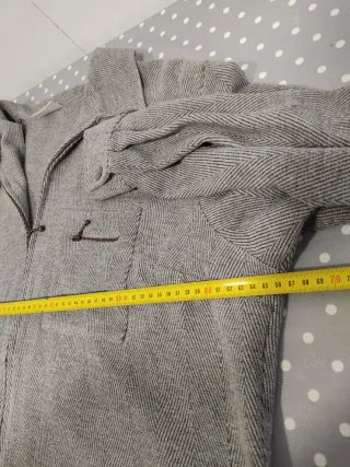 Sobrecamisa gris con cremallera