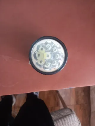 Linterna LED para pesca