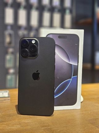 IPHONE 16 PRO MAX 512GB NEGRO 94% BATERIA