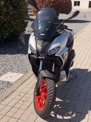 Aprilia SR GT Sport 125