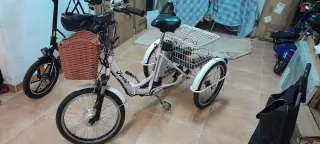 Triciclo Eléctrico para Adultos Riscko