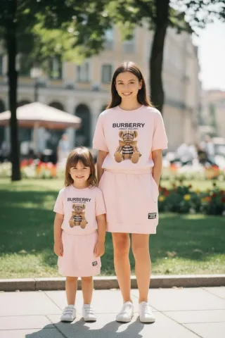 Conjunto Burberry niña beige de 2 a 14 años