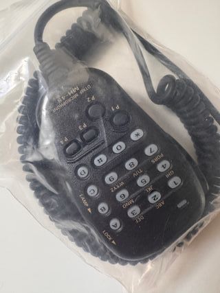 Microfone Yaesu MH-48 DTMF