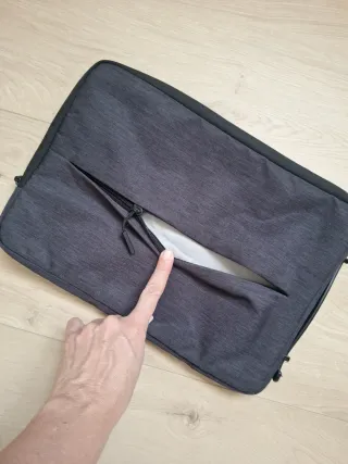 Funda portátil Lenovo 14 con bolsillo