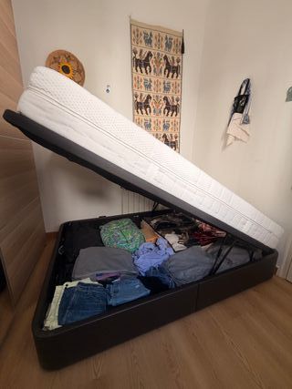 Canapé y Colchón IKEA 140x200