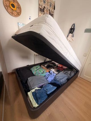 Canapé y Colchón IKEA 140x200