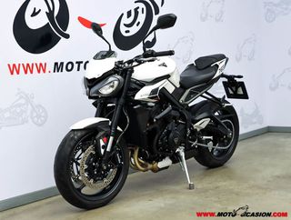 TRIUMPH STREET TRIPLE 765 R -GARANTÍA OFICIAL-