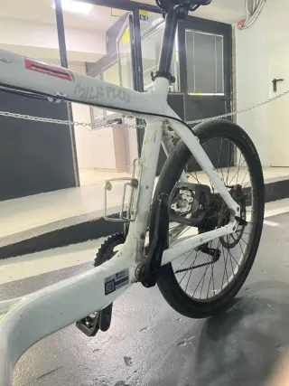 Bullitt Cargobike Larry vs Harris