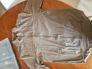 Cortavientos Born Living Yoga Nyasa