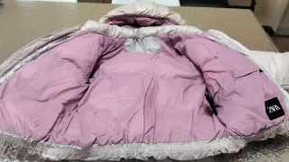 Abrigo acolchado niña con capucha