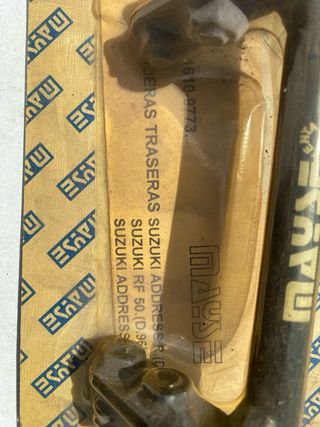 Estriberas traseras de varias motos