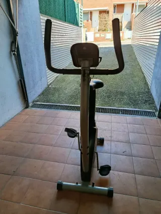 Bicicleta Estática Vital Fitness