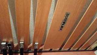 Somier láminas madera Bodyflex 135x190cm con patas