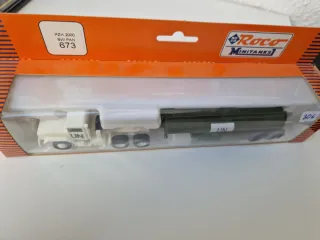 Roco Minitanks 673 PZH 2000 BW PAN UN 1/87