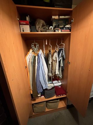 Armario 190x120x50cm – 3 puertas (barra + baldas)