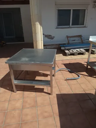 Mesa de acero inoxidable