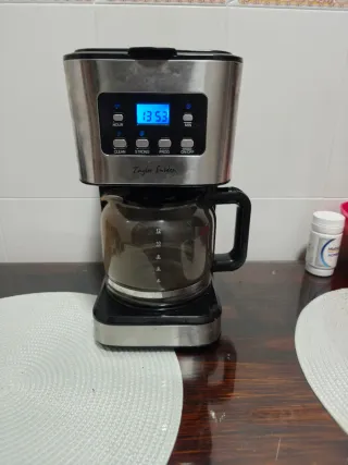 Cafetera Taylor Swoden con pantalla digital