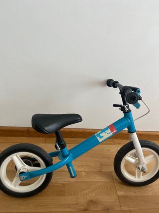 Bicicleta de aprendizaje Btwin azul