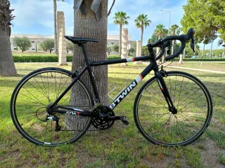 BICICLETA CARRETERA BTWIN TRIBAN 500