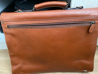 Cartera ejecutivo piel marron