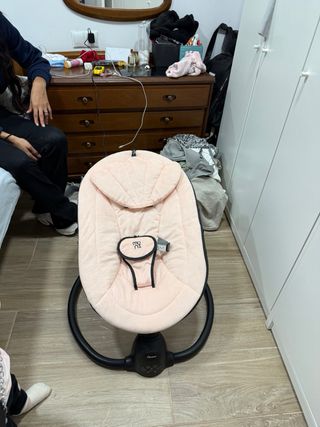 Mecedora infantil rosa 0-3 años