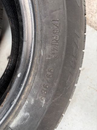 Neumáticos para remolque o caravana