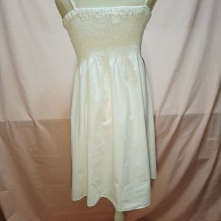 Vestido blanco bordado floral