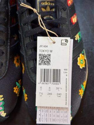 Adidas Tokio