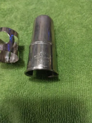 Boquillero Buffet Crampon France más abrazadera cl