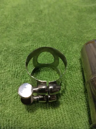 Boquillero Buffet Crampon France más abrazadera cl