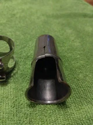 Boquillero Buffet Crampon France más abrazadera cl