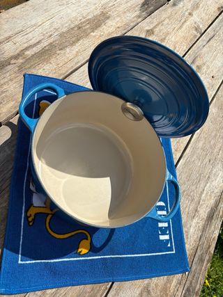 Olla Le Creuset 28cm como Nueva de hierro fundido