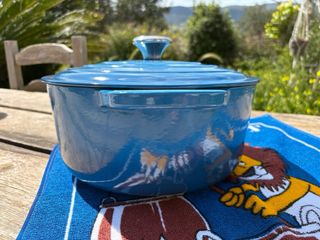 Olla Le Creuset 28cm como Nueva de hierro fundido