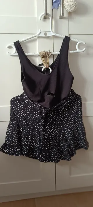 Conjunto top y falda pantalón