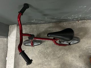 Bicicleta infantil Chicco Red Bullet roja