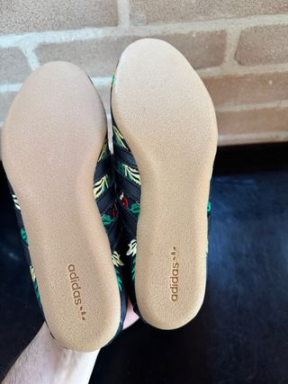 Adidas tokio