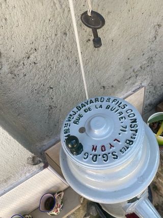 Fuente antigua Bayard