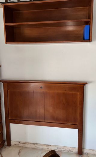 Cabecero y Estantería Madera