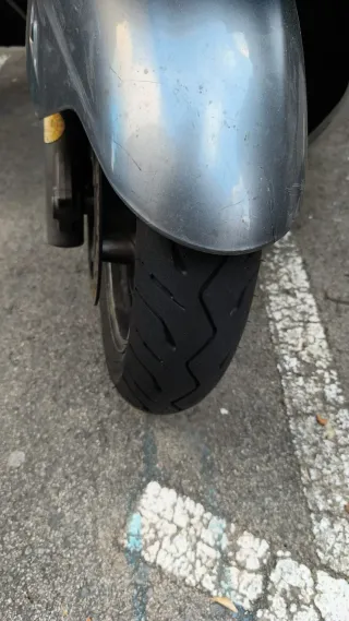 Suzuki Burgman 400cc Maxiscooter