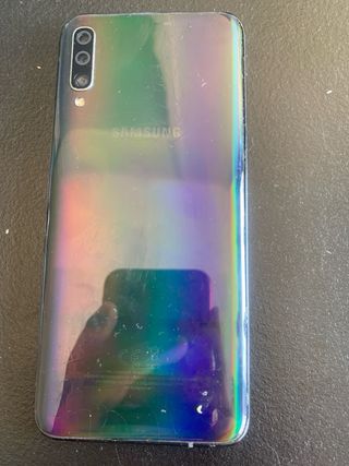 Samsung Galaxy A70 sin Cable, plastico suelto