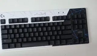 Teclado Gaming Logitech KDA PRO League of Legends