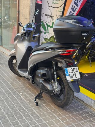 Honda SH350 2023 Plata Impecable