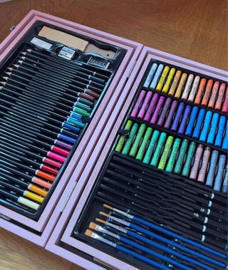 Maletín de dibujo rosa