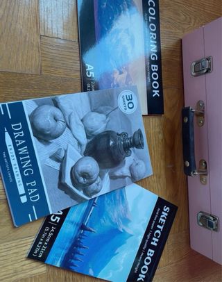 Maletín de dibujo rosa