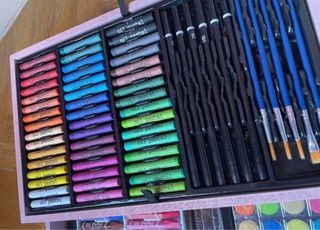 Maletín de dibujo rosa