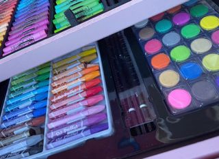 Maletín de dibujo rosa