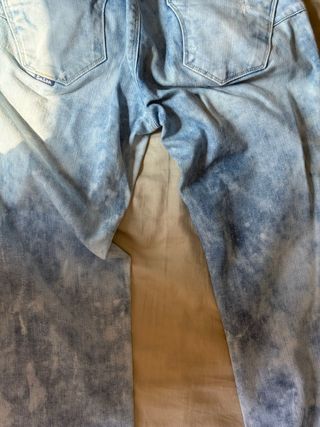 Vaqueros mujer desgastados