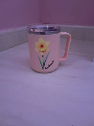 Taza térmica con tapa hermética